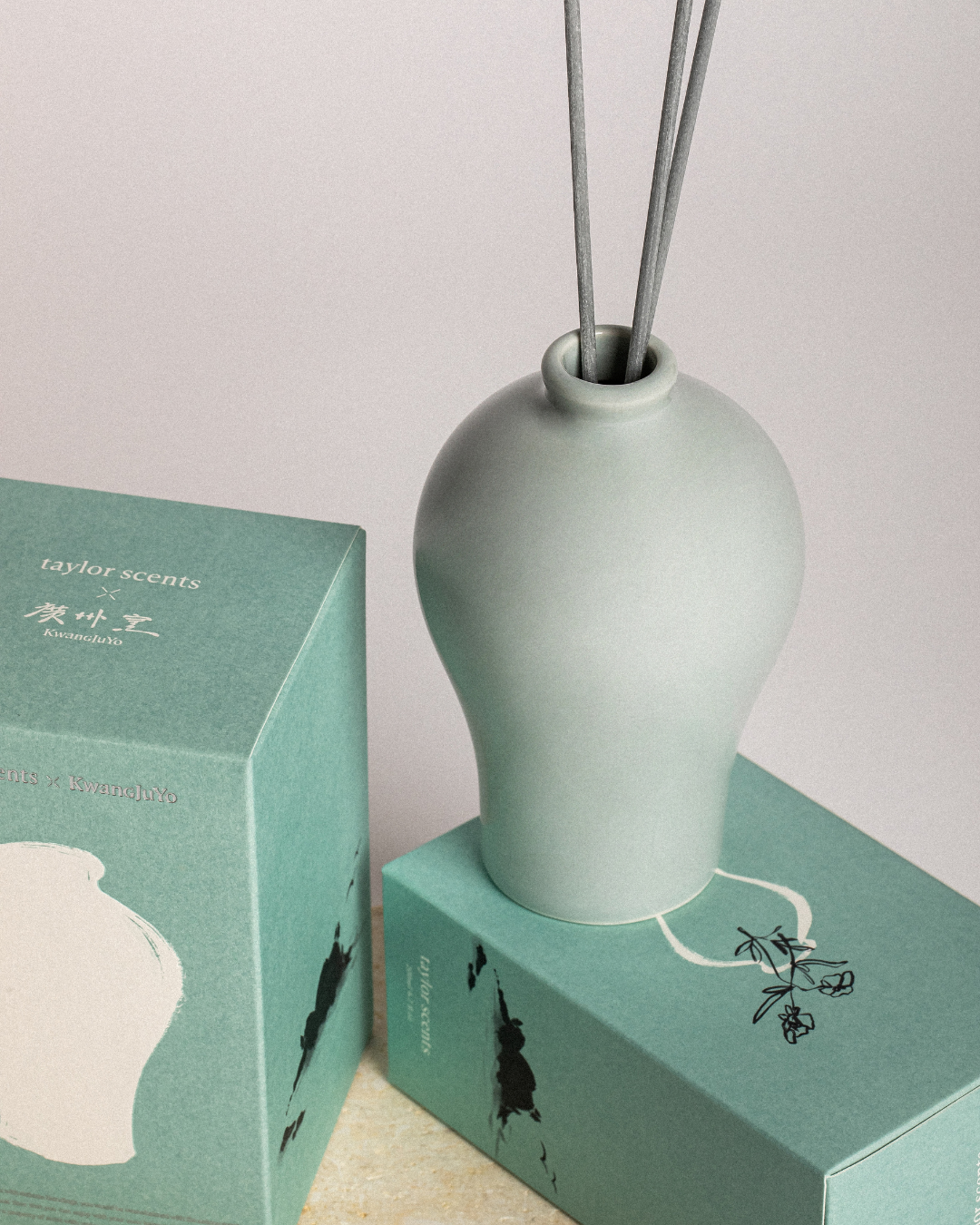 taylor scents x Kwangjuyo Maebyeong Diffuser (4 types)